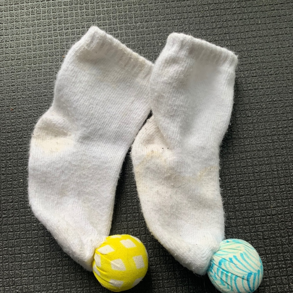 Lovevery play socks